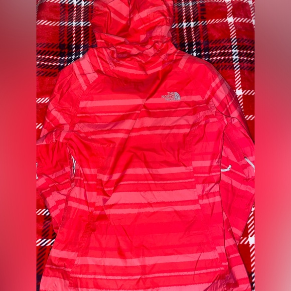 SOLD on Mercari! The North Face Raincoat XS - Picture 4 of 6
